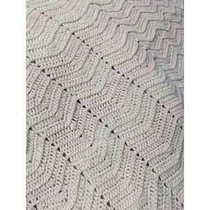 Cute Pink & Peach Hand Crocheted Baby Blanket ~30" x 24"